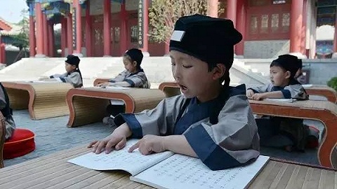 柯小刚:谁扼杀了“读经少年”?